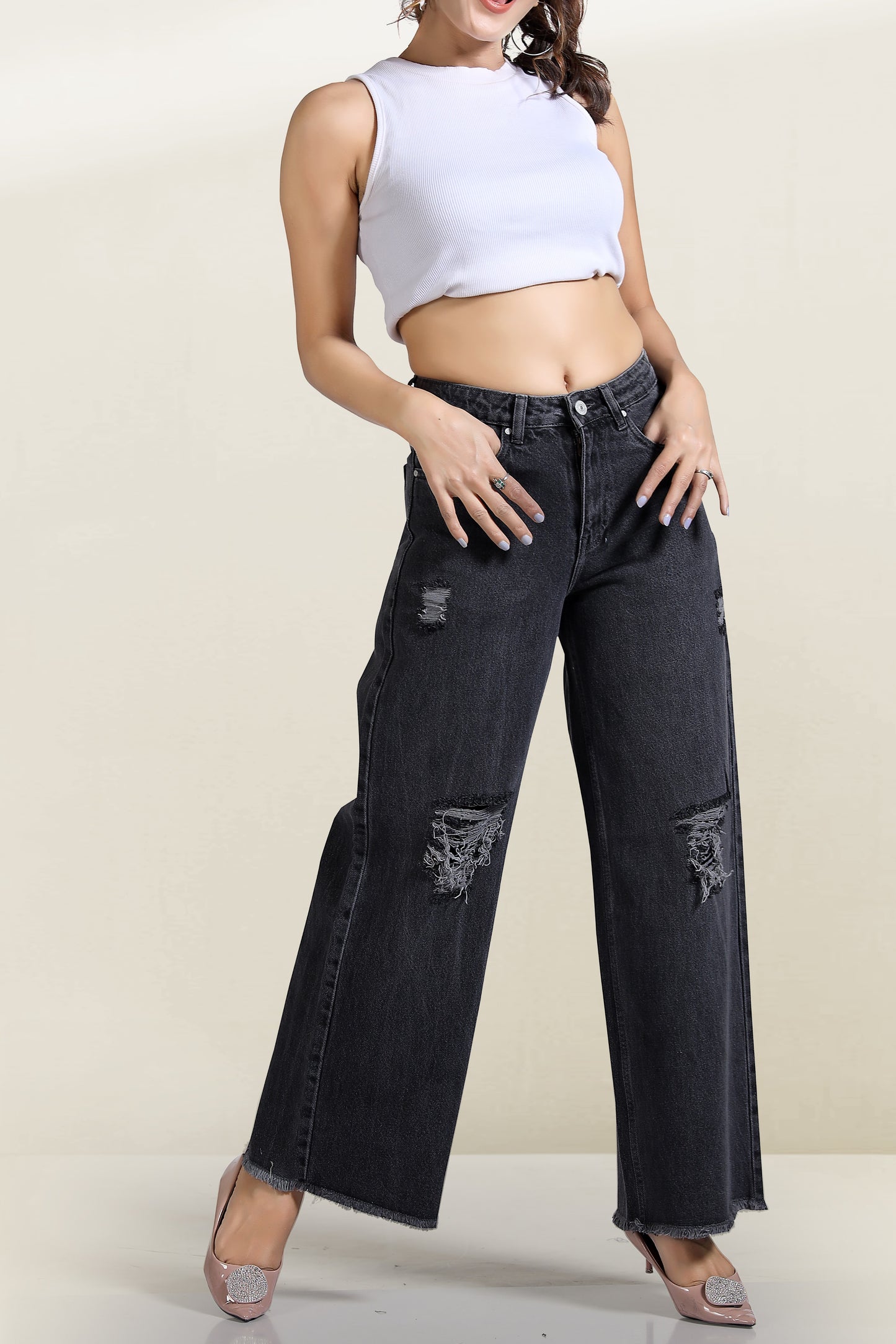 Clothmaker Women's Grey Wide-Leg Denim Jeans, High-Waisted Non-Stretchable Denim, Trendy Casual Wear for Women, Relaxed Fit 1043
