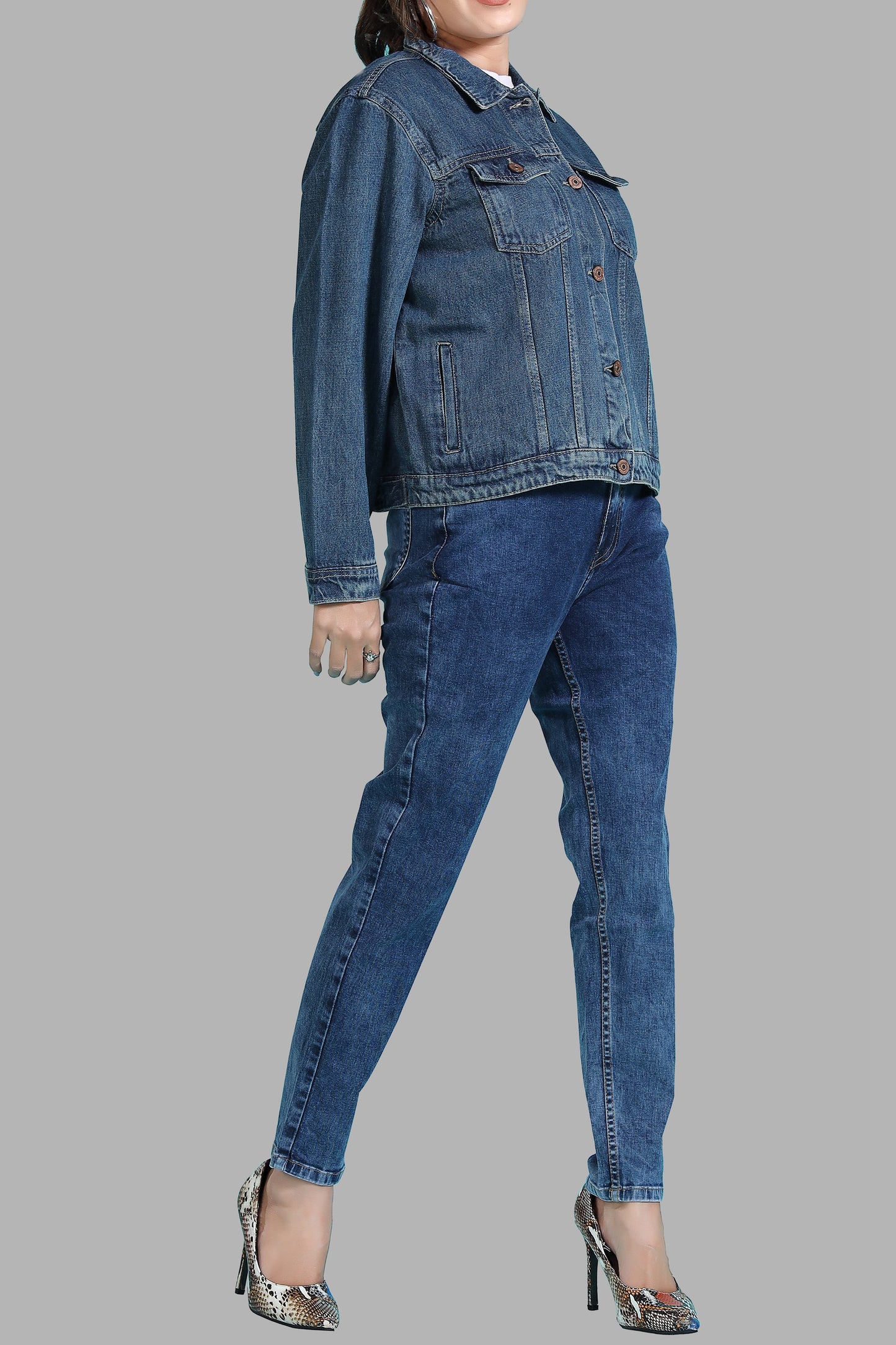 Clothmaker Women's Tinted Blue Denim Jacket - Non-Stretchable Classic Design, Stylish Outerwear for Everyday Casual Look, Durable Fabric, Perfect Fit 2004